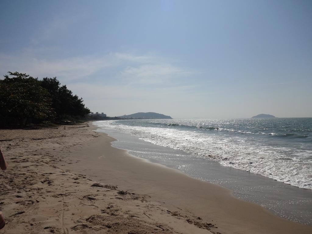 Apto E Suites Praia Do Itapocoroi Penha  Kültér fotó