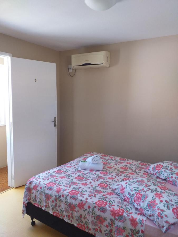 Apto E Suites Praia Do Itapocoroi Penha  Kültér fotó